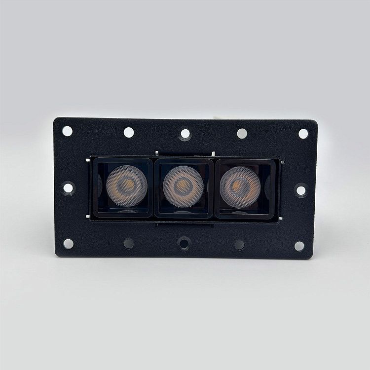 Skarlat RSL74145 3×2W BK 4000K