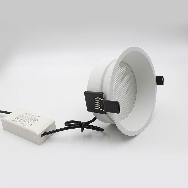 Skarlat  RDL73032 15W WH 3000K